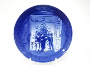 ROYAL COPENHAGEN　ロイヤルコペンハーゲン　Trimming the Tree　イヤープレート(2000年)　洋食器